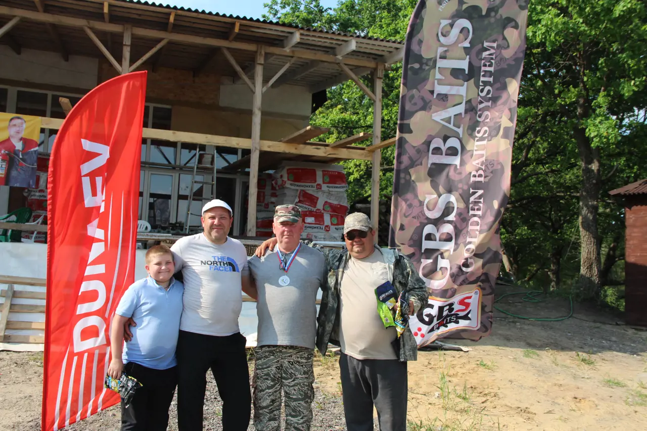 https://s3.moifotki.org/af1a2bf3c805497bbb077ab6e555a1e7.jpg