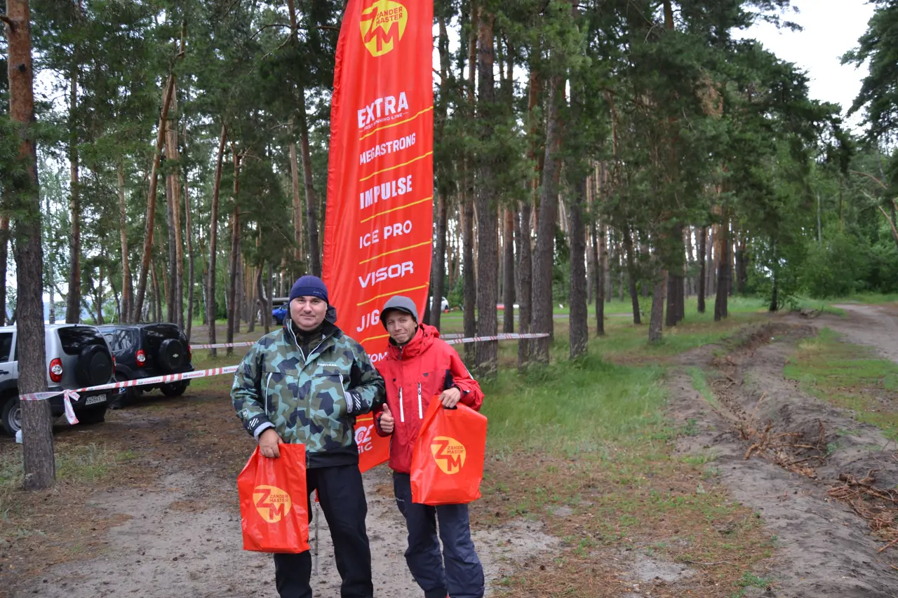 https://s3.moifotki.org/e71cf638be524dc2b3cc4fb3094332f4.jpg